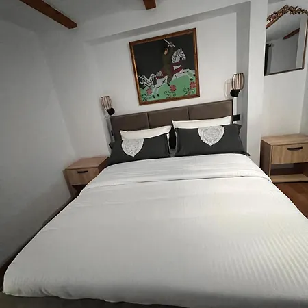 Maison d'hôtes Astrit Villi 3*