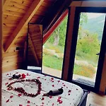Maison d'hôtes Astrit Villi 3*
