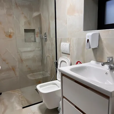 Astrit Villi Pensjonat 3*